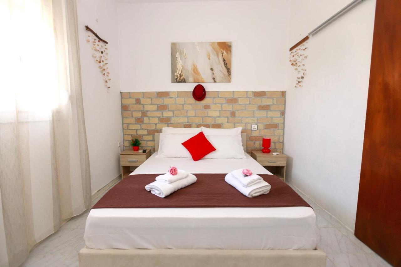 Seas The Moment Apartment Nea Kallikrateia Exterior photo